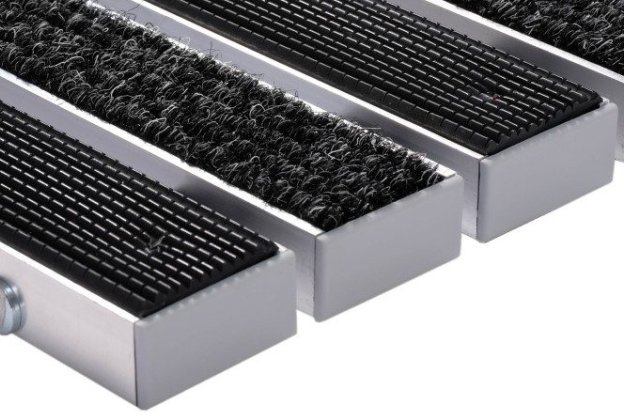 Süvistatav porirest Gapa Topwell 22mm Wide, kumm - vaip_1