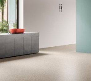 Rutschfeste Sicherheitsböden