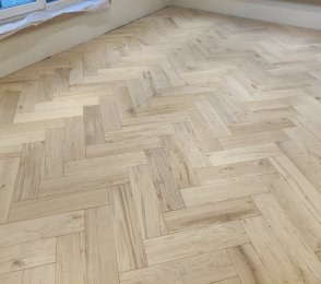 Slatted parquet oak rustic herringbone RM